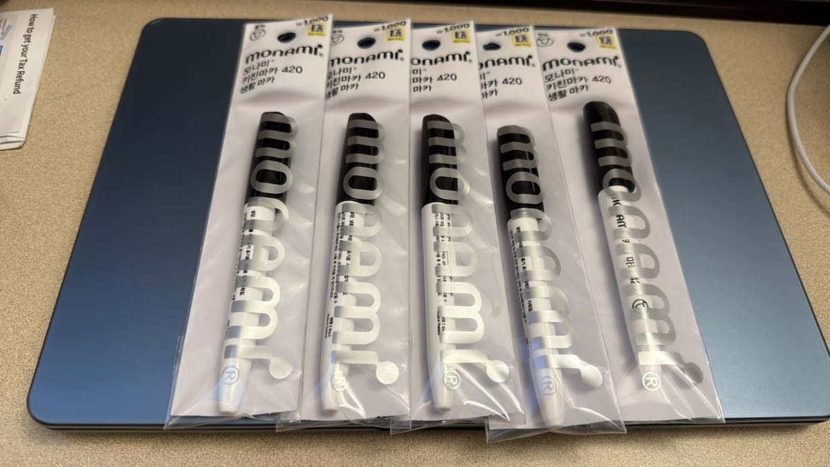 海雲台のダイソーで買ったモナミのマジック