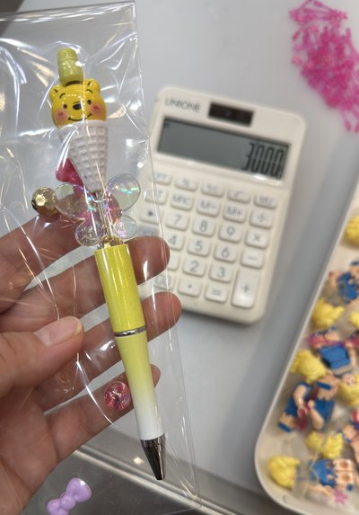 2026年5月に作った、プーさんのビーズペン。これで3,000ウォン